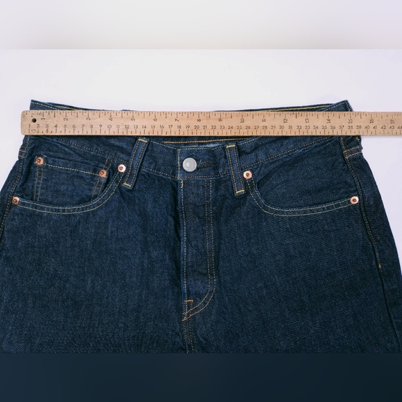 Levis 501 Dark Wash Blue Denim Jean Shorts Mens 31 Jorts Button Fly - Picture 4 of 12